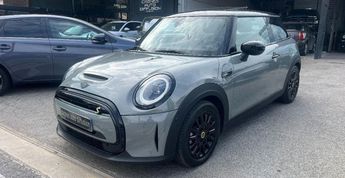  Voir d&eacute;tails -Mini One COOPER SE 184CH EDITION CAMDEN BVA 5CV &agrave; Cagnes-sur-Mer (06)