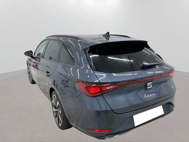 Seat Leon SPORTSTOURER 2.0 TDI 150 FR Business DSG Gris Clair de 2023