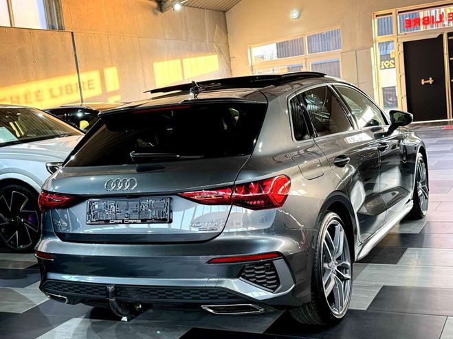 Audi A3 Sportback 40 TDi Quattro S line 1e Main  Gris M�tallis� de 