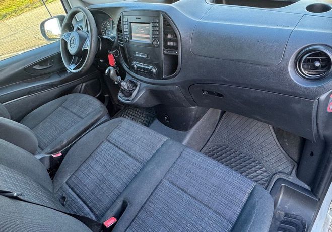 Mercedes Vito vu fourgon 1.6 111 cdi 115 compact l1 Blanc de 2017