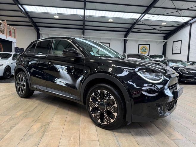 Fiat 600 100CV MHEV HYBRID 48VOLT LA-PRIMA DCT6 1 Noir de 2024