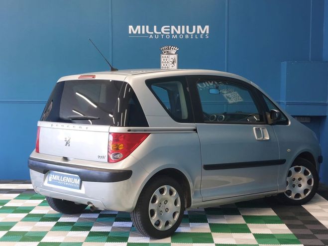 Peugeot 1007 1.4 HDI Gris C de 2004