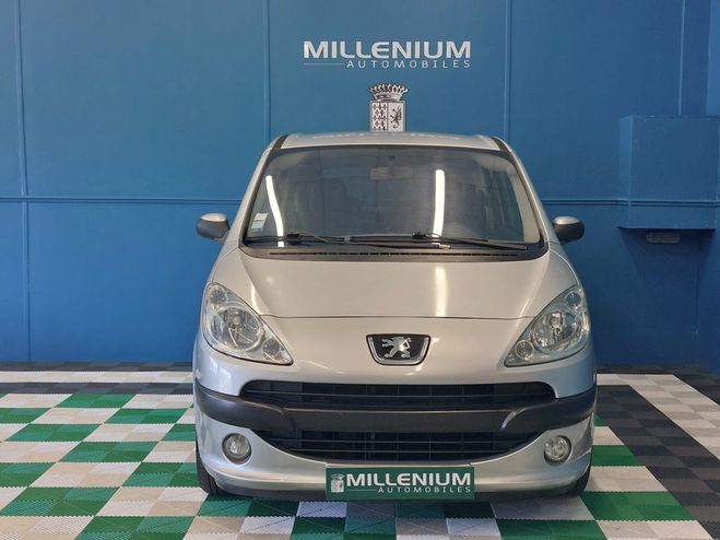 Peugeot 1007 1.4 HDI Gris C de 2004