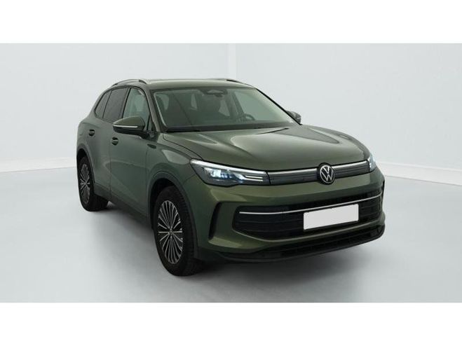Volkswagen Tiguan 1.5 etsi 131ch dsg7 life plus Vert cipressino de 2024