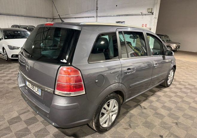 Opel Zafira B 1.9 cdti 120 cv Autre de 2007