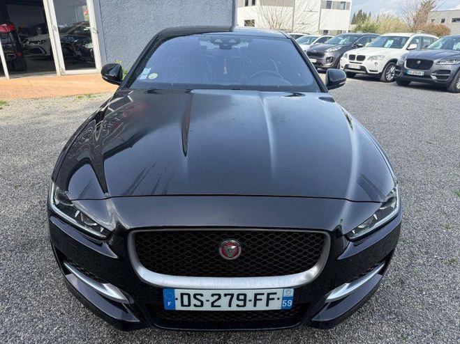 Jaguar XE 2.0D 180CH R-SPORT BVA8 Noir de 2015