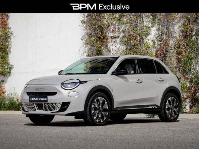 Cliquer pour voir la photo suivante Fiat 600 e 156ch 54kWh La Prima Ice White de 2024