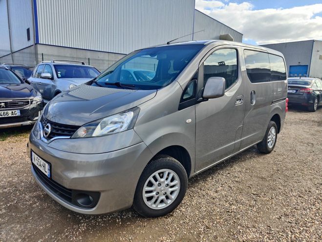 Nissan Qashqai 1.5 dCi 110 ch E5 Pro 7 Places * 1�MAIN  Gris de 2012