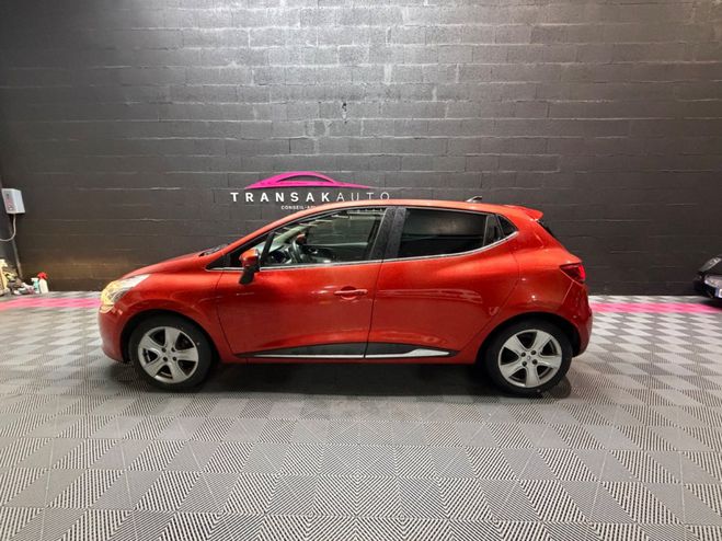 Renault Clio IV TCe 90 Energy eco2 Graphite / BATTERI Rouge de 2015