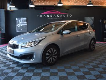  Voir d&eacute;tails -Kia Ceed d SW 1.6 CRDi 136 ch UEFA EURO 2016 &agrave; Caissargues (30)