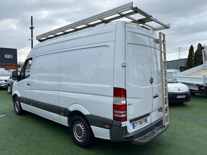 Mercedes Sprinter Vu 211 L2H2 (9.990 HT) 2.2 CDI 115ch 3T5 Blanc de 2018
