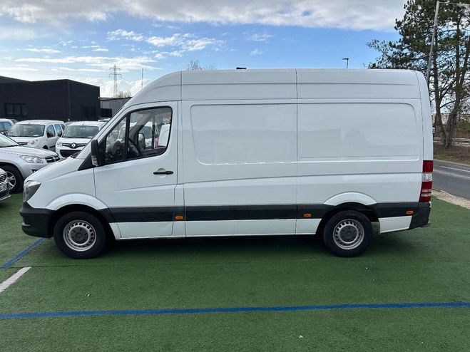 Mercedes Sprinter Vu 310 L2H2 (9.990 HT) 2.2 CDI 95ch 3T2 Blanc de 2016