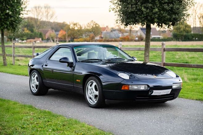 Porsche 928 GTS Bleu M�tallis� de 