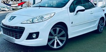  Voir d&eacute;tails -Peugeot 207 CC 1.6 HDi112 FAP Roland Garros III-ENTR &agrave; Saint-Maximin-la-Sainte-Baume (83)