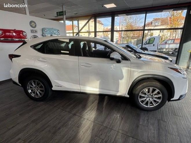 Lexus NX 300h 2WD Business  de 2016