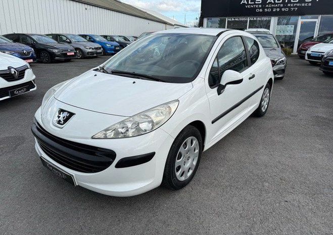 Cliquer pour voir la photo suivante Peugeot 207 1.4 75 cv 3 portes ( tva récupérable ) Blanc de 2007