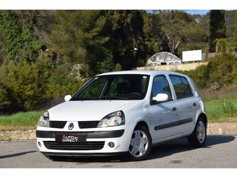  Voir d&eacute;tails -Renault Clio 1.5 dCi - 65 II BERLINE Pack Authentique &agrave; Mougins (06)