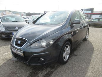  Voir d&eacute;tails -Seat Altea 1.6 TDI 105 cH R�ference Ecomotive &agrave; Aubi�re (63)