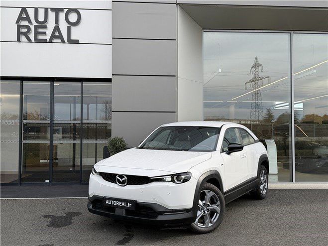 Cliquer pour voir la photo suivante Mazda MX3 30 2022 E-SKYACTIV 145 CH Prime-Line BLANC de 2023