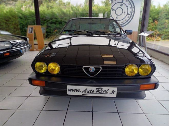 Alfa romeo Alfetta GTV 2.0 Noir de 1982