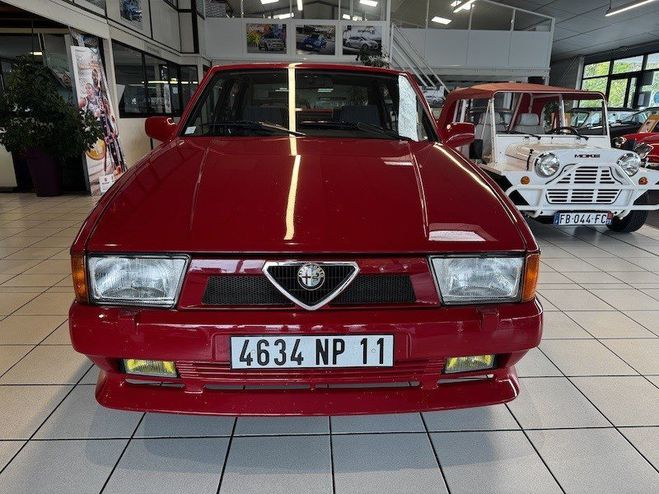 Alfa romeo 75 1.8 Scuderia ROUGE de 1990