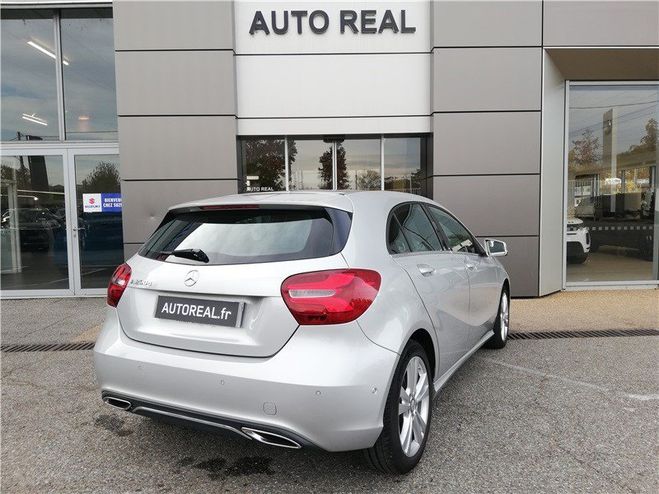 Mercedes Classe A 200 D Sensation Argent M�tallis� de 2017