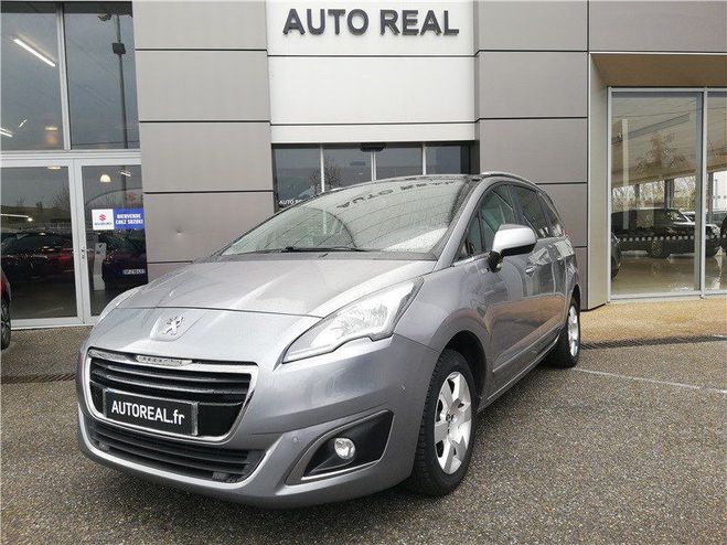Peugeot 5008 1.6 BLUEHDI 120CH S&S BVM6 Style GRIS ANTHRACITE de 2017
