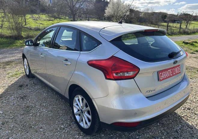 Ford Focus 1,0l Ecoboost 125 cv Titanium & camera r Gris de 2016