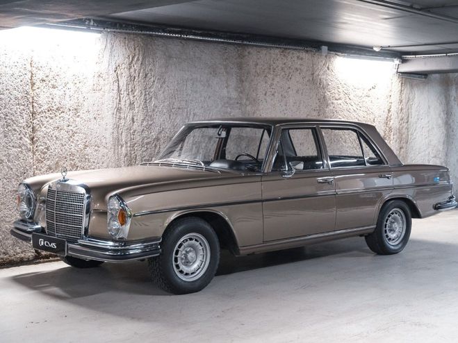 Mercedes 280 SE Or M�tallis� de 1972