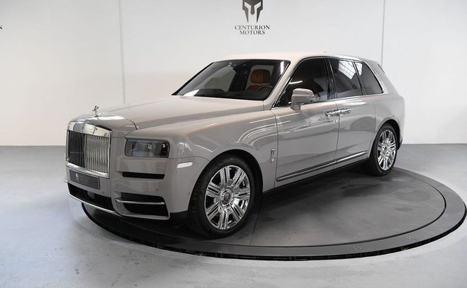 Cliquer pour voir la photo suivante Rolls royce Cullinan Gris de 2023