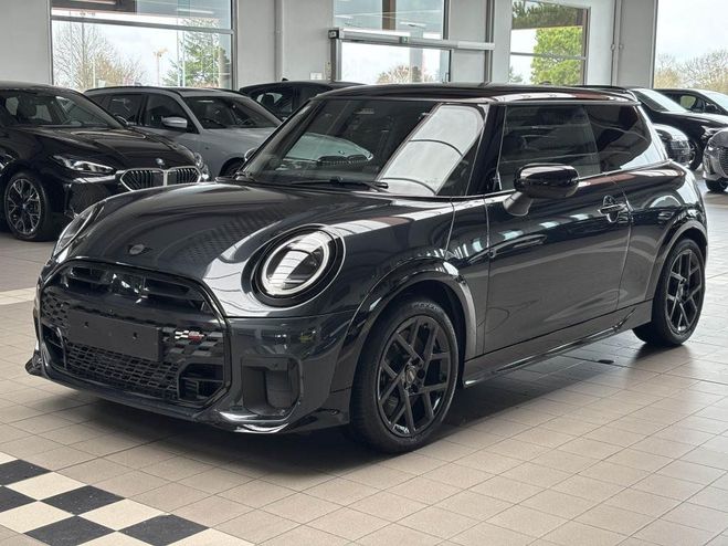 Cliquer pour voir la photo suivante Mini One IV (F66) 1.5 COOPER C 156 FINITION JCW D Gris de 2025