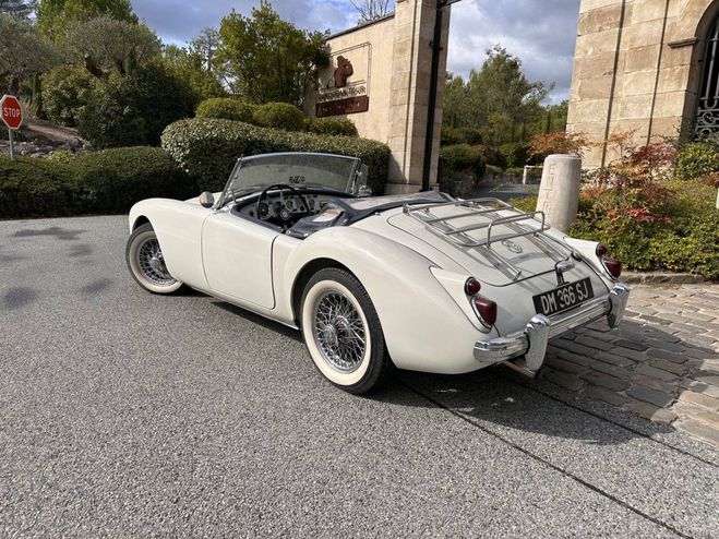 MG MGA A 1600 BLANC de 1961