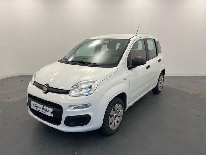 Cliquer pour voir la photo suivante Fiat Panda 1.2 69 ch S/S Blanc de 2019