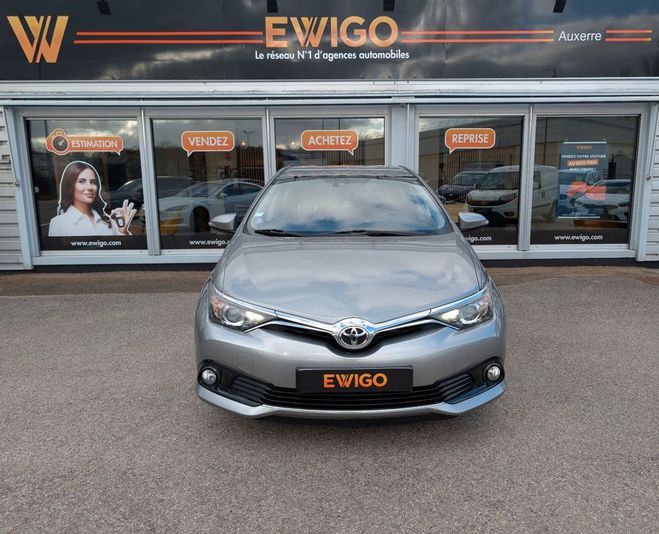 Toyota Auris 1.2 t 115ch dynamic camera recul attelag Gris de 2016