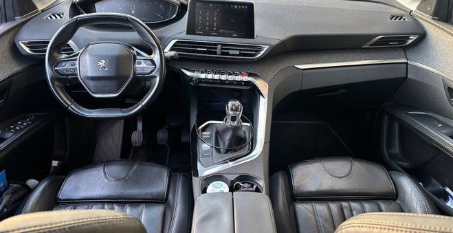 Peugeot 5008 2.0 bluehdi 150cv allure to 360 focal at Gris de 2017