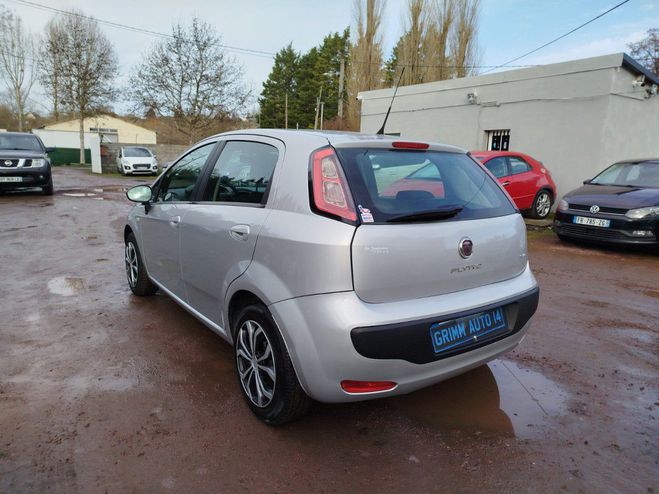 Fiat Punto 1.3d multijet 75ch Gris de 2011