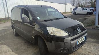  Voir d&eacute;tails -Peugeot Partner Pack CD Clim &agrave; Gargenville (78)