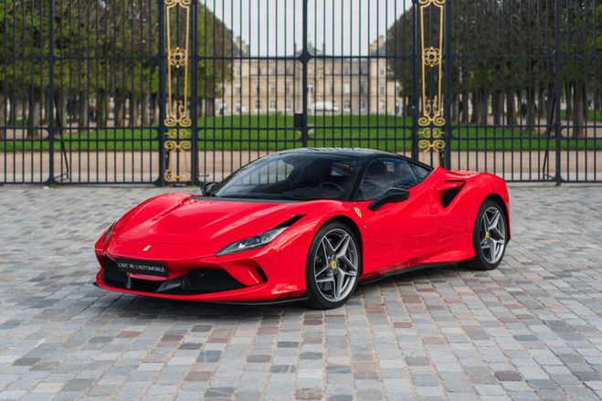 Ferrari F8 Tributo *Rosso Scuderia* Rosso Scuderia Verni de 2019