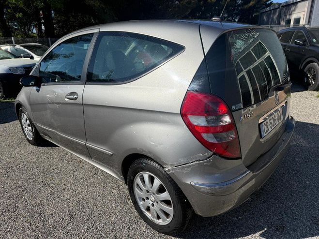 Mercedes Classe A COUPE 150 AVANTGARDE Gris F de 2007