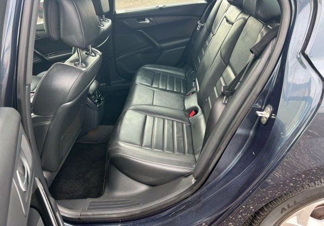 Peugeot 508 1.6 e HDi 112 CV Berline bleu Lion Bleu de 2011
