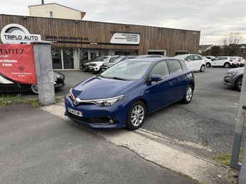  Voir d&eacute;tails -Toyota Auris Hybride 136h - Bva Design Gps   Clim   C &agrave; Brive-la-Gaillarde (19)