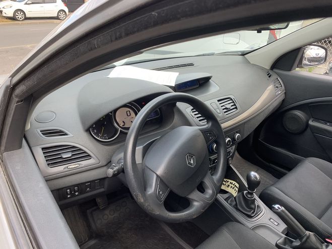 Renault Megane 1.5 DCI 110CH FAP EXPRESSION ECO� GRIS C de 2013