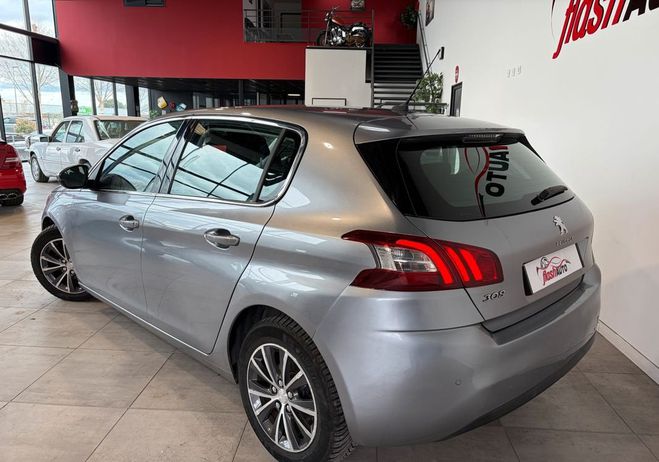 Peugeot 308 II e-THP 130cv ALLURE-BVA-2015 Gris de 2015