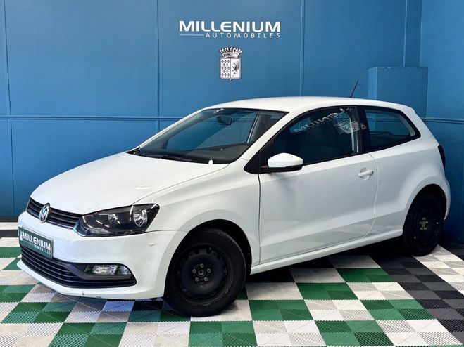 Cliquer pour voir la photo suivante Volkswagen Polo 1.0 60CH TRENDLINE 3P Blanc de 2015