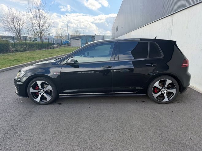 Volkswagen Golf 7 GTI 2.0 TSI 220ch DSG6 - Cam�ra de Rec Noir de 2015