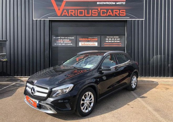 Mercedes Classe GLA Classe 220 Business 4MATIC 7G-DCT 177 cv Noir de 2016
