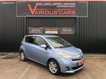  Voir d&eacute;tails -Toyota Verso Verso-S 90 D-4D ACTIVE &agrave; Illange (57)