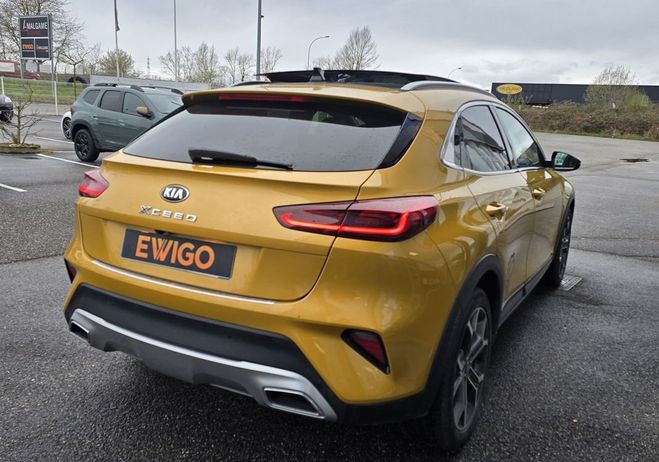 Kia Xceed 1.5 t-gdi 160ch design dct7 toit ouvrant Jaune de 2021