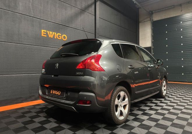 Peugeot 3008 1.6 hdi 115ch style -bluetooth clim bi-z Gris de 2013