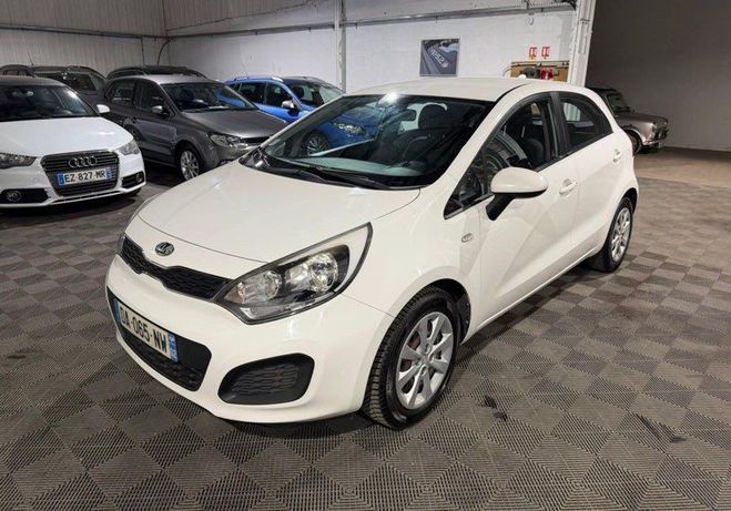 Kia Rio III 1.1 crdi 75 cv Blanc de 2013